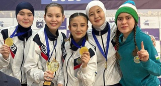 Uzbekistan's sabre players won the gold award in the team program