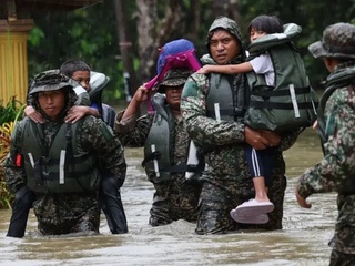 Малайзияда сув тошқини туфайли 37 мингдан ортиқ одам эвакуация қилинди