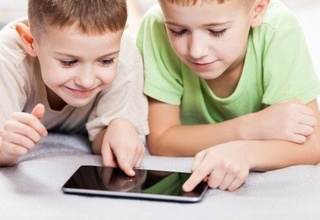 Олимлар гажетларнинг болалар ақлий қобилиятига таъсирини исботлашди