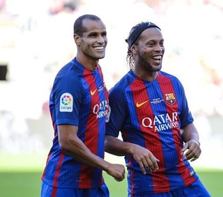 Yulduzlar bellashadi