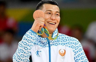 Диёрбек Урозбоев 3 йилга дисквалификация қилинди