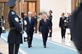 Президенти Ӯзбекистон ва Қазоқистон ҷонибдории худро аз рушди минбаъдаи ҳамкории ҳамаҷониба тасдиқ карданд