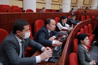 Бизнес-омбудсман тадбиркорларнинг ҳуқуқларини бузган  мансабдорларга чора кўра оладими?