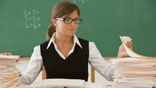 Мактабда юритиладиган ҳужжатлар сони яна қисқартирилди