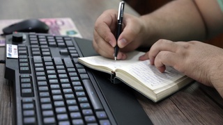 Сўзни қадрлашнинг амалдаги ифодаси