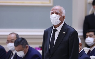 Шавкат Мирзиёев: Иброҳим акага ўхшаган ҳалол инсонлар бизга ўрнак бўлиши керак