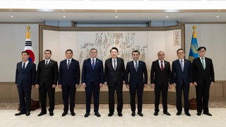 The Uzbek Foreign Minister met with the President of the Republic of Korea