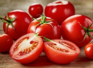 Кимларга помидор ейиш мумкин эмас?