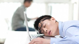 Тўйиб ухламаслик дунё иқтисодиётига қанча зарар етказмоқда?