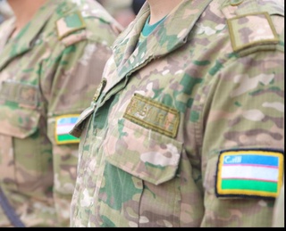 Сержантлар таркиби ҳарбий хизматчиларига ҳарбий унвонлар беришнинг янгича тартибини белгилаш таклиф этилмоқда