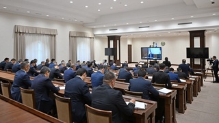 Президент ишга жойлашишни ҳисоб-китоб қилишдаги камчиликларни танқид қилди