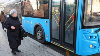 Moskvada maktab oʻquvchilari va pensionerlarning imtiyozlari vaqtincha bekor qilinadi