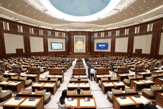 Информация о седьмом пленарном заседании Сената Олий Мажлиса Республики Узбекистан