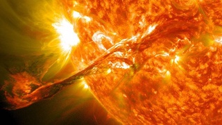 A powerful solar flare a huge stream of plasma is flying towards the Earth and a geomagnetic storm is expected