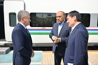 Президент бо фаъолони қашқадарёгӣ мулоқот анҷом дод