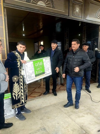 Осиёнинг иккинчи рақамли курашчиси Қоракўлда тантанали кутиб олинди