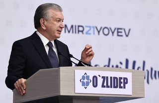 Шавкат Мирзиёев Чироқчи туманини Чироқчи ва Кўкдала туманига бўлишни таклиф қилди