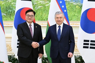 The President of Uzbekistan receives the Speaker of the National Assembly of the Republic of Korea
