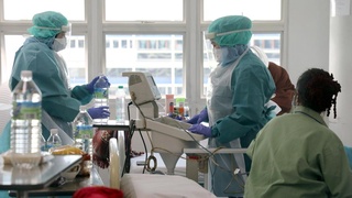 Tailandda COVID 19 vaktsinasi sinovdan o'tkazila boshladi