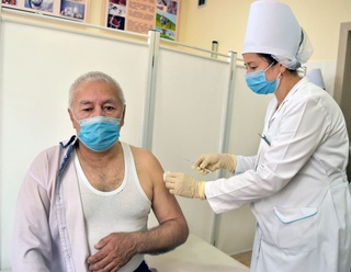 Фарғонада коронавирусга қарши эмлаш бошланди