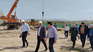 Зойир Мирзаев Олмалиқ шаҳридаги “Янги Ўзбекистон” массиви лойиҳаси билан танишди