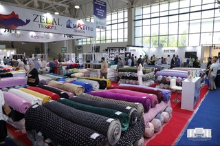 Дар пойтахт Ҳафтаи бофандагии Тошканд оғоз ёфт