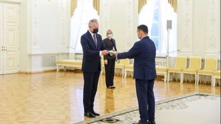 Ўзбекистон Элчиси Литва Президентига ишонч ёрлиқларини топширди