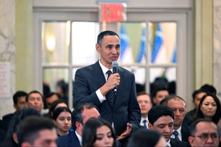 Ўзбекистон Президенти ватандошлар ва "Эл-юрт умиди" жамғармаси стипендиатлари билан учрашди