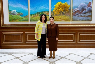 Plans for the future were discussed with the Regional Director of the ILO