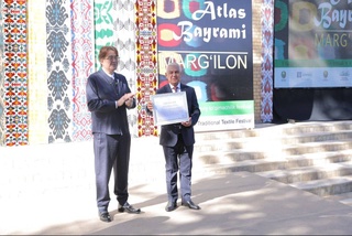 В Маргилане стартовал фестиваль «Атлас байрами»