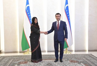 Глава МИД Узбекистана принял копии верительных грамот вновь назначенного Посла Индии