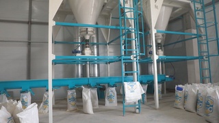 Марказий Осиёдаги энг йирик шолини қайта ишлаш заводи Қуйи Чирчиқда қурилди