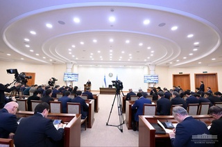 Маҳалла раислари ҳар ой мактабларда ота-оналар билан учрашиб, маҳалла ва мактабдаги муҳитни муҳокама қилади