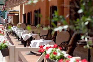 Mavsumiy kafelar masalasida mahalliy hokimiyatlar qonun talablarini buzmoqdami?