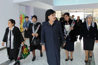 Ayolini e'zozlagan millat kam bo'lmaydi