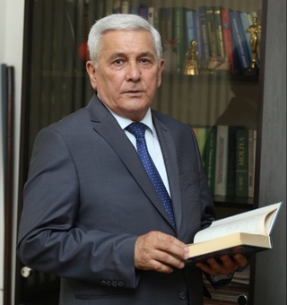 Hayot yoʻli saboq va havasga aylangan ustoz