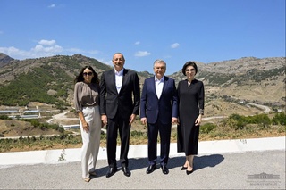 Өзбекстан Президенті Шуша қаласына барды