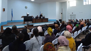 Бандихон туманида “Аёллар дафтари” ва “Ёшлар дафтари”га киритилган фуқароларга имтиёзли кредитлар ажратилди