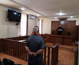 Карманада 6 нафар маҳкум муддатидан олдин жазодан озод қилинди