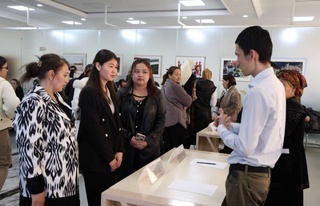 Мийнет ярмаркасында 100 ден аслам бос жумыс орынлары усынылды