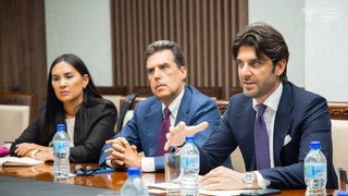 Италия ба Ӯзбекистон пешниҳод мекунад, ки қатораҳои боҳашаматро ба шаҳрҳои таърихии кишвар ба роҳ монад