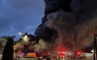 Izmir: ikkita zavodda yong'in kelib chiqdi