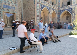 Иранские специалисты изучили работы по сохранению исторических памятников Бухары