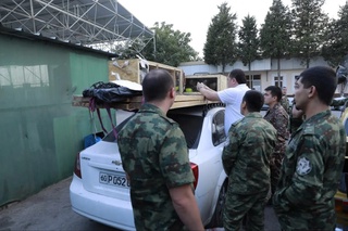 “Gʻishtkoʻprik” chegara postida Hindiston oq tovuslari va qirgʻovullarni olib oʻtayotgan shaxs ushlandi