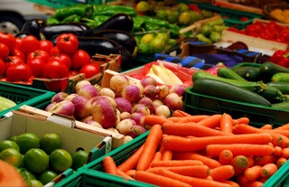 Узбекистан в январе экспортировал фруктов и овощей на сумму более 75 млн долларов