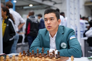 Нодирбек Абдусатторов онлайн рейтингда 5-ўринга кўтарилиб олди