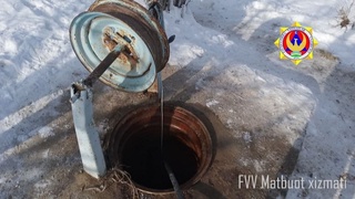 Жиззахда қудуққа тушиб кетган кекса аёл қутқариб қолинди