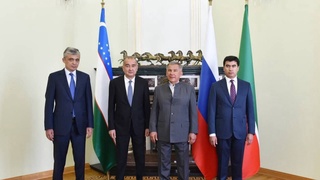 Ўзбекистоннинг икки ҳокими Татаристон Республикаси Президенти Рустам Миннихонов билан учрашди