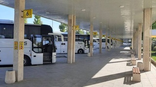 Байни Ӯзбекистон ва Қазоқистон автобусҳои сайёҳӣ ба роҳ монда мешаванд