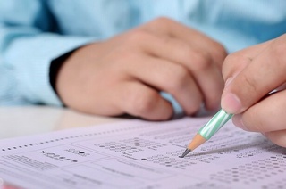 2023/2024 o‘quv yilida bakalavriat uchun sinov qaysi fanlardan o‘tkaziladi?